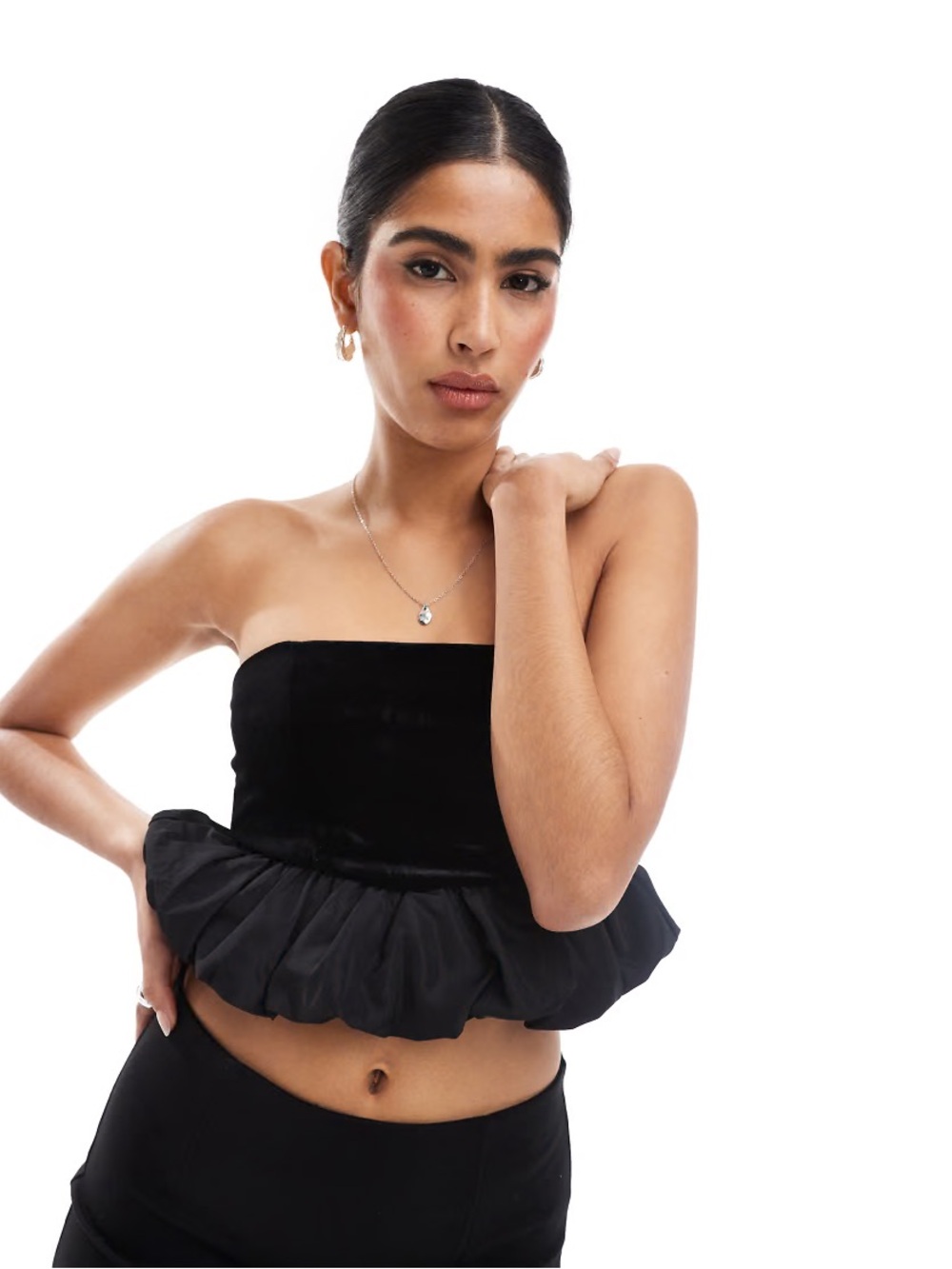 NWT Bershka Series black velvet peplum strapless tube top Large